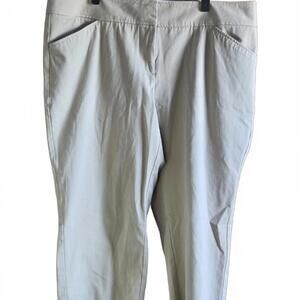 Gloria Vanderbilt Women's Beige Denim Bermuda Shorts Size 18